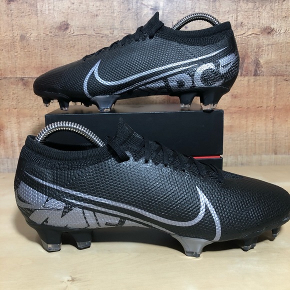 vapor 9 soccer cleats